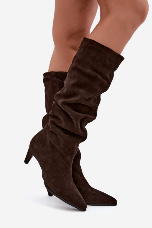 Stivali alti in suede sintetico isolati Slouchy con tacchi Vinceza 89167 in colore cioccolato
