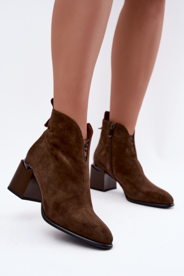 Stivaletti caldi in suede sintetico con tacco in colore marrone Laverelle