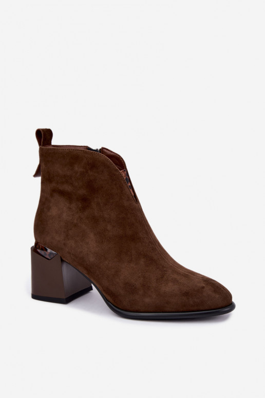 Stivaletti caldi in suede sintetico con tacco in colore marrone Laverelle