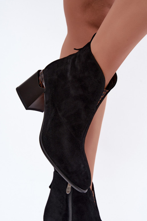Stivaletti caldi in suede sintetico con tacco in colore nero Laverelle