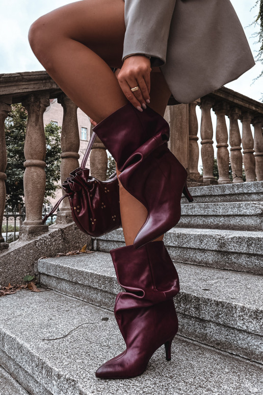 Stivaletti slouchy con tacco bordeaux Gelra