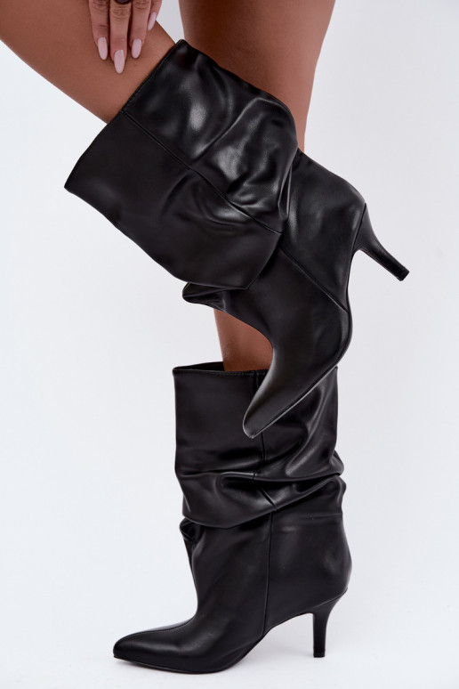 Stivaletti slouchy con tacco nero Gelra