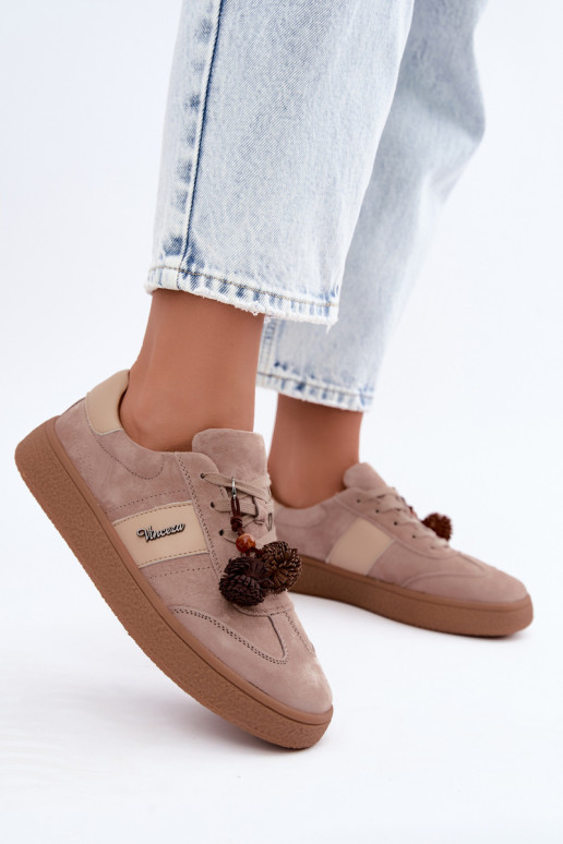 Sneakers in suede sintetico con pomponi Vinceza 79682 color sabbia