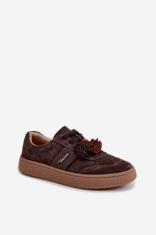 Sneakers in suede sintetico con pomponi Vinceza 79682 color cioccolato