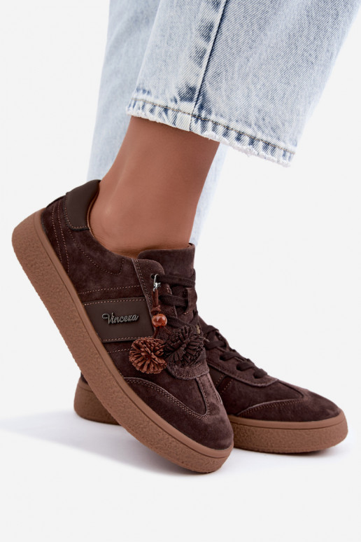 Sneakers in suede sintetico con pomponi Vinceza 79682 color cioccolato