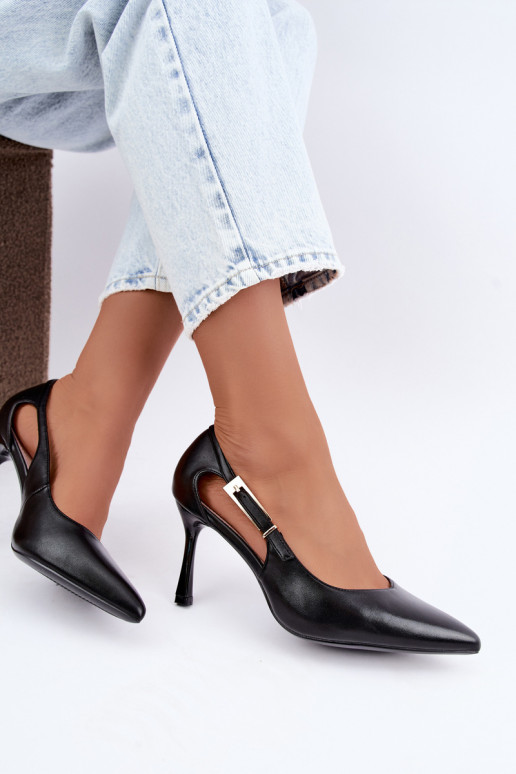 Scarpe con tacco alto con ritagli e fibbie dorate Vinceza 62288 nere
