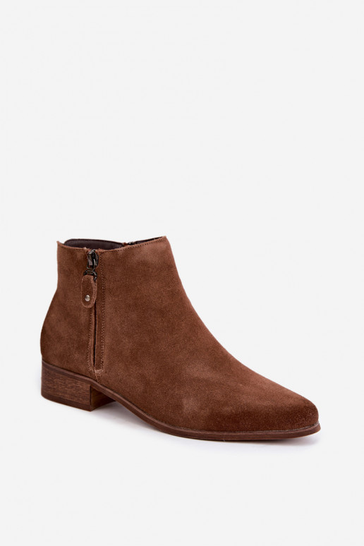 Scarpe in pelle scamosciata con tacco basso Vinceza 133136 in colore marrone