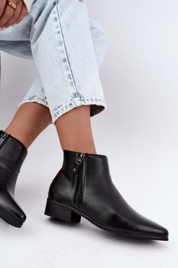 Stivaletti in pelle con tacco basso Vinceza 133136 in colore nero