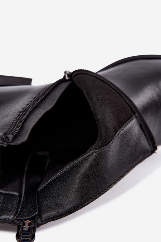 Stivaletti in pelle con tacco basso Vinceza 133136 in colore nero