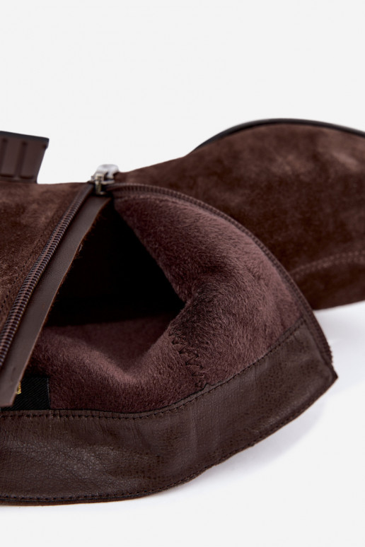 Stivaletti da donna in faux suede Klocke isolati D&A CR62-3476 in colore marrone