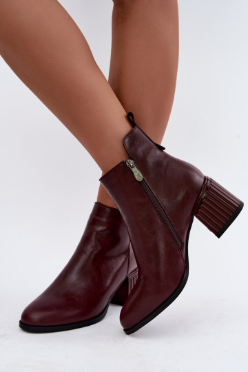 Stivaletti in pelle con tacchi isolati D&A CR62-3442 in colore bordeaux