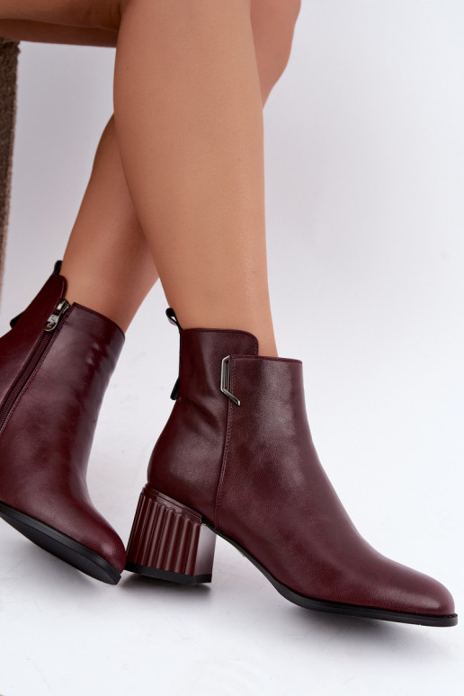 Stivaletti in pelle con tacchi isolati D&A CR62-3442 in colore bordeaux