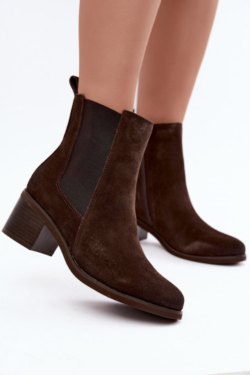 Stivaletti isolati eleganti in ecopelle scamosciata Klocke Vinceza 133105 cioccolato 2