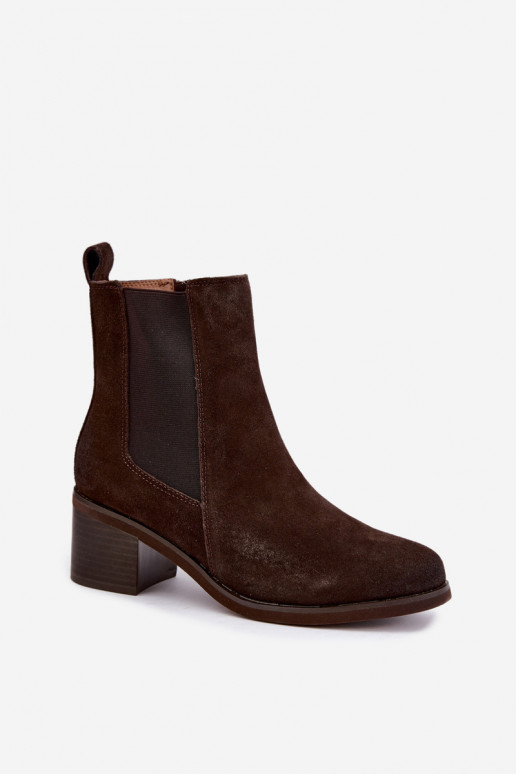 Stivaletti isolati eleganti in ecopelle scamosciata Klocke Vinceza 133105 cioccolato