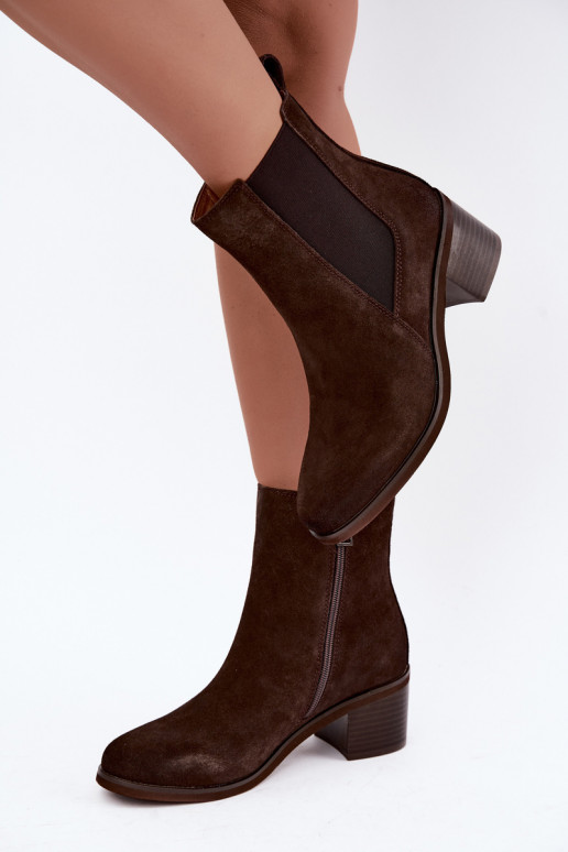 Stivaletti isolati eleganti in ecopelle scamosciata Klocke Vinceza 133105 cioccolato