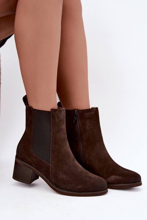 Stivaletti isolati eleganti in ecopelle scamosciata Klocke Vinceza 133105 cioccolato