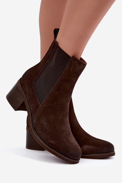 Stivaletti isolati eleganti in ecopelle scamosciata Klocke Vinceza 133105 cioccolato