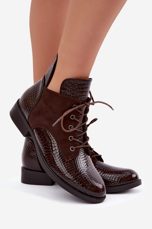 Stivaletti isolati con design in rilievo Vinceza 16524 cioccolato