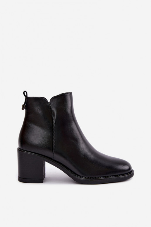 Stivaletti isolati con tacchi in nero Vinceza 58650