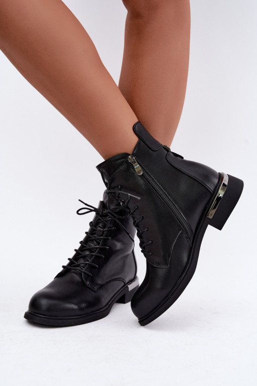 Stivaletti in pelle isolati con tacchi larghi in nero Vinceza 86450