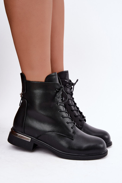 Stivaletti in pelle isolati con tacchi larghi in nero Vinceza 86450