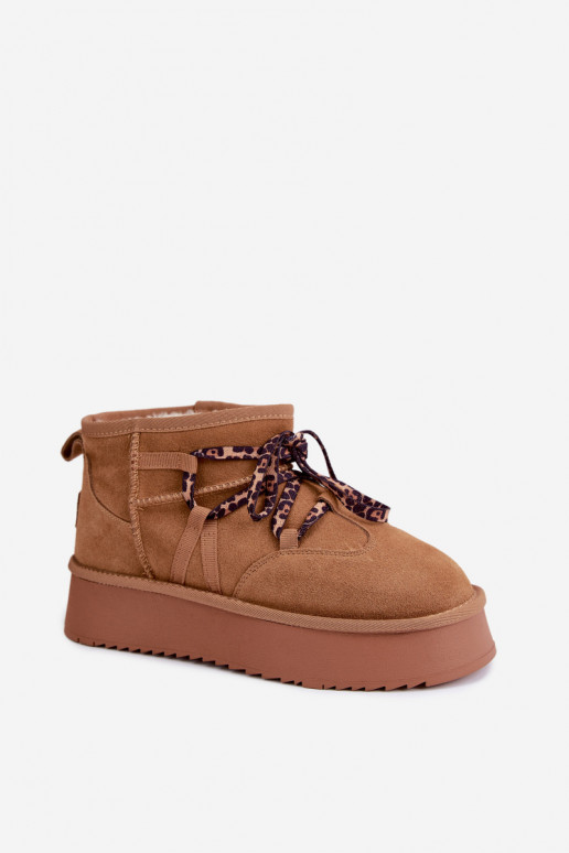 Stivali da neve in finta suede marrone con piattaforma e dettagli eleganti GOE UU2N4920
