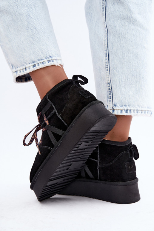 Stivali da neve in finta suede neri con piattaforma e dettagli eleganti GOE UU2N4919