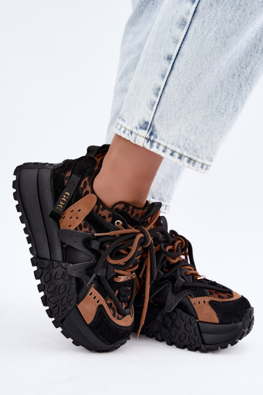 Sneakers nere in finta suede con piattaforma e dettagli in stampa leopardata GOE UU2N4017