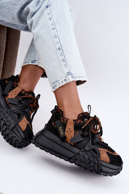 Sneakers nere in finta suede con piattaforma e dettagli in stampa leopardata GOE UU2N4017
