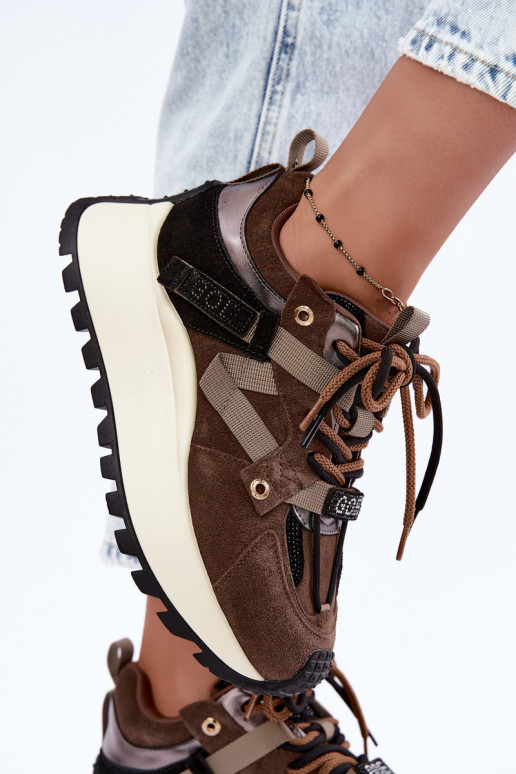 Sneakers marroni in finta suede con piattaforma GOE UU2N4001