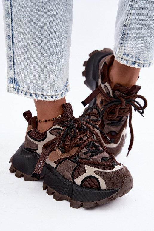 Sneakers marroni in finta suede con piattaforma e lacci doppi GOE UU2N4012