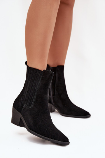 Stivaletti in suede sintetico con isolamento interno, in nero Arelia