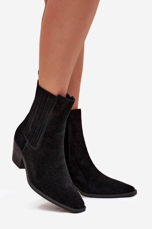 Stivaletti in suede sintetico con isolamento interno, in nero Arelia