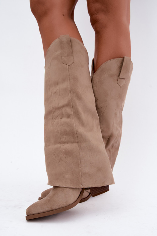 Stivali alti in stile cowboy con tacco e gambale ricamato color sabbia Terise