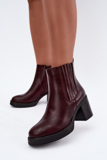 Stivaletti caldi color bordeaux con tacco Gisandra 2