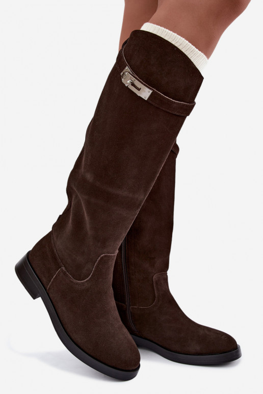 Stivali sopra il ginocchio in suede color cioccolato con cinturini decorativi Clarimond