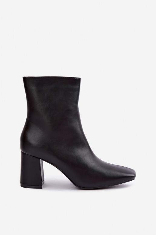 ankle boots foderati con tacco in colore nero Tamine