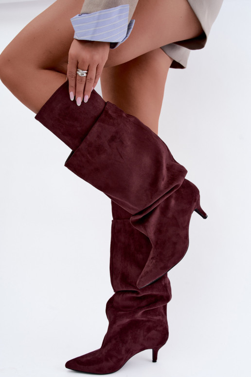 Orielle stivali lunghi imbottiti con volant e tacchi color bordeaux