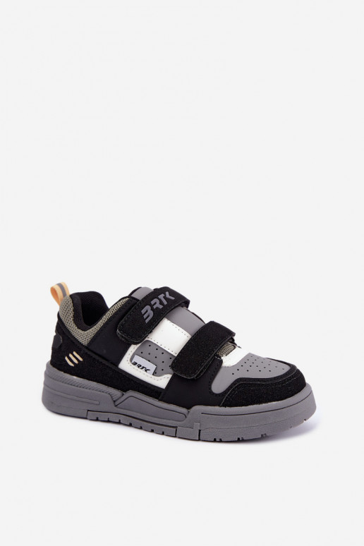Sneakers per ragazzi Bartek 8700210 in nero e grigio