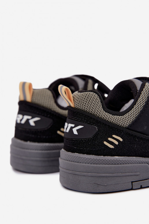 Sneakers per ragazzi Bartek 8700210 in nero e grigio