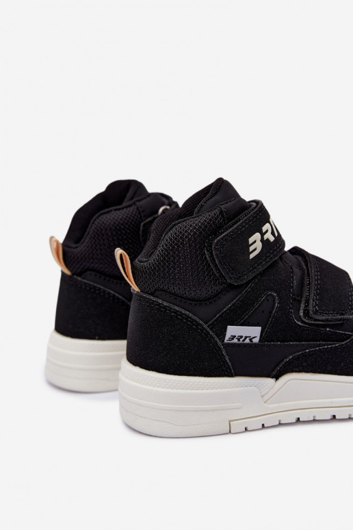 Sneakers per ragazzi Bartek 8800011 in nero