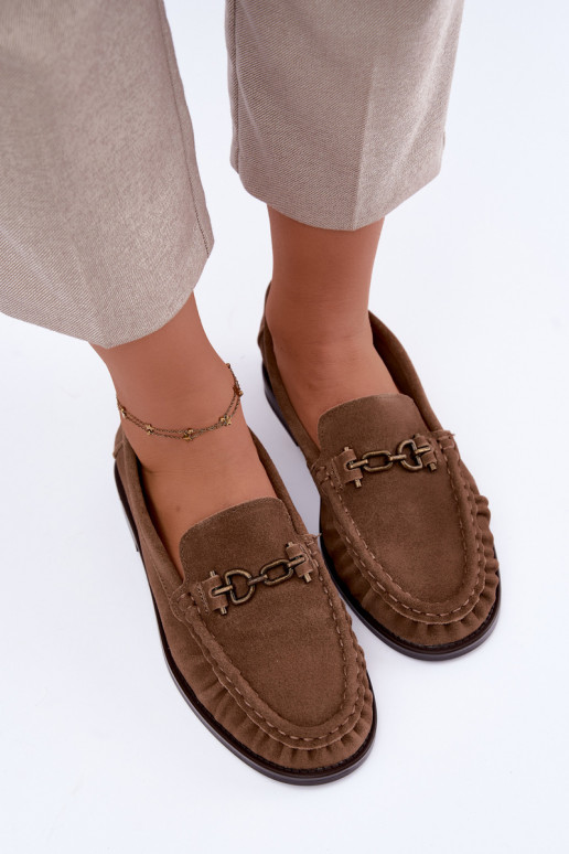 mocassini in suede con volantini e decorazione Vinceza 31718 in colore sabbia