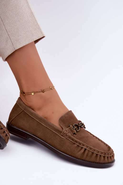 mocassini in suede con volantini e decorazione Vinceza 31718 in colore sabbia