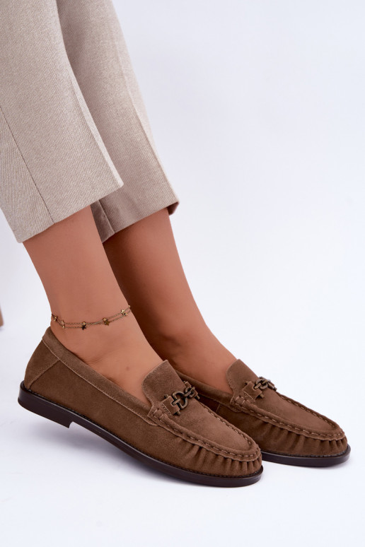 mocassini in suede con volantini e decorazione Vinceza 31718 in colore sabbia