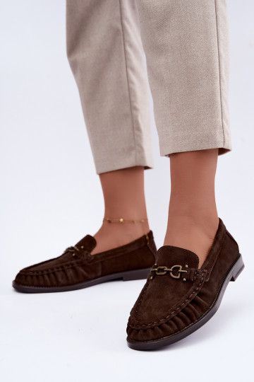 mocassini in suede con volantini e decorazione Vinceza 31718 in colore cioccolato 2