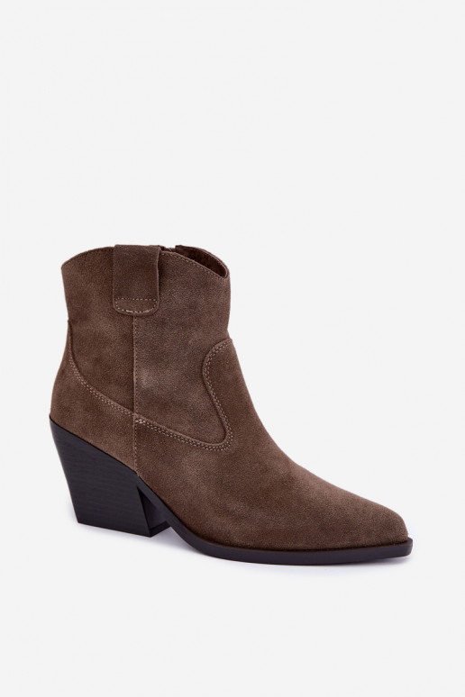 Stivaletti in camoscio khaki in stile cowboy con tacco Tirabelle