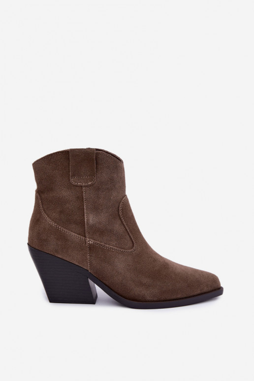 Stivaletti in camoscio khaki in stile cowboy con tacco Tirabelle