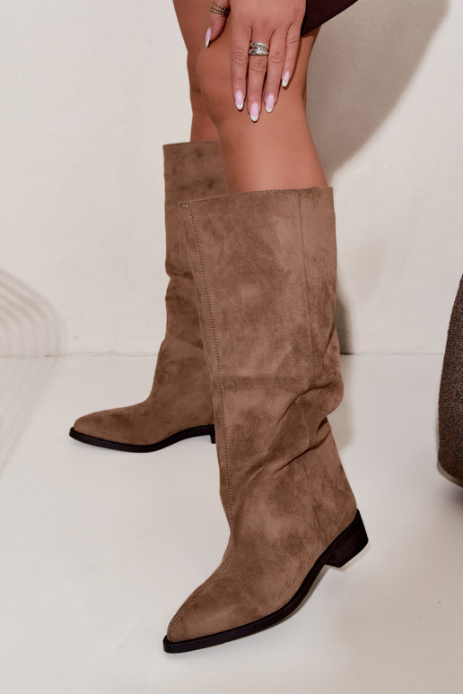 Stivali alti slip-on con tacco largo in sabbia Cadorine