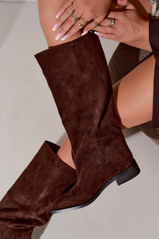 Stivali alti slip-on con tacco largo in cioccolato Cadorine