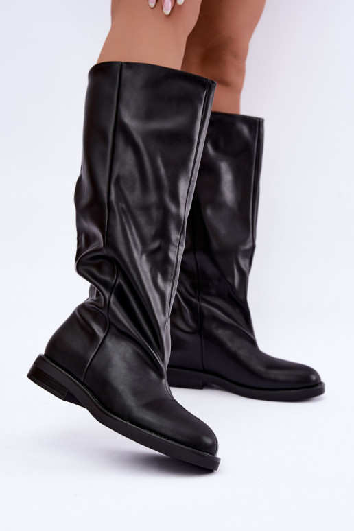 Stivali alti slip-on con tacchi larghi in nero Pavellea